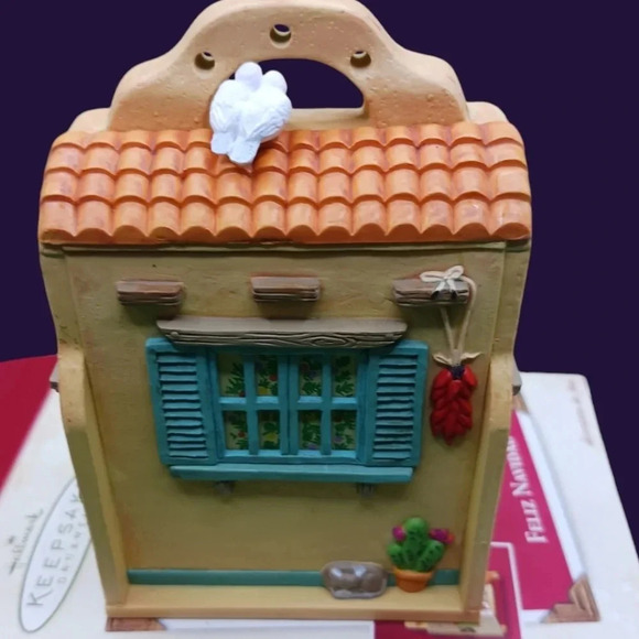 Hallmark 2003 feliz navidad tree ornament - Picture 4 of 9